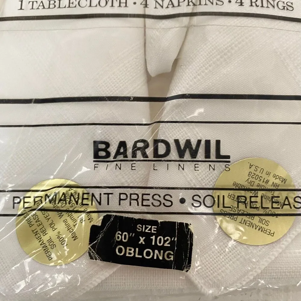 Tablecloth 4 napkins & 4 Rings Vintage BARDWIL White Oblong 60”x102” Woven NOS